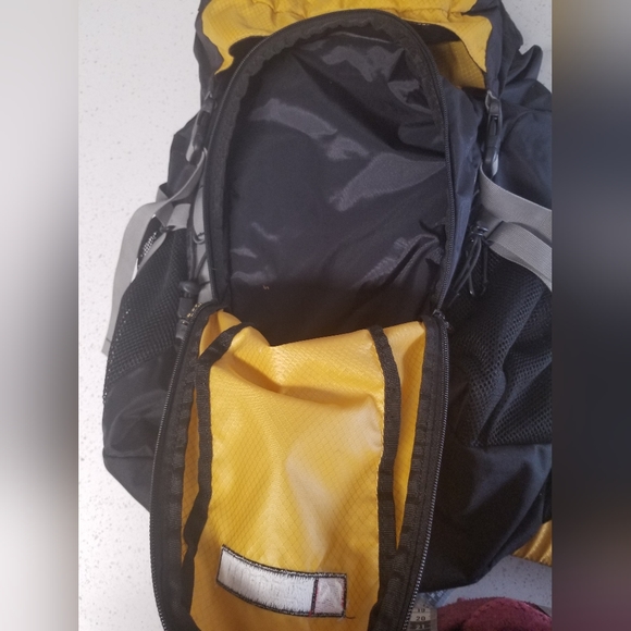 Millet Hiking Backpack Gold & Black - Picture 9 of 10